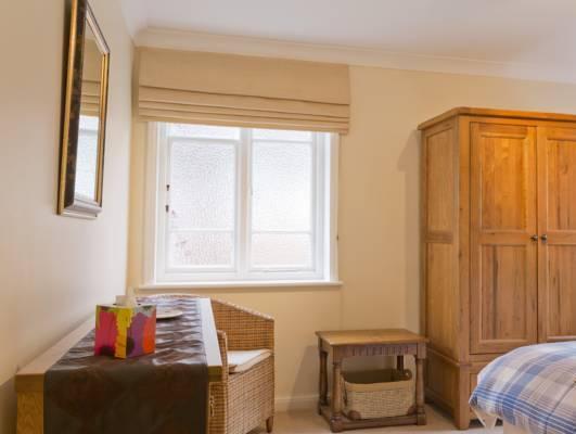 Poplar House Serviced Apartment *